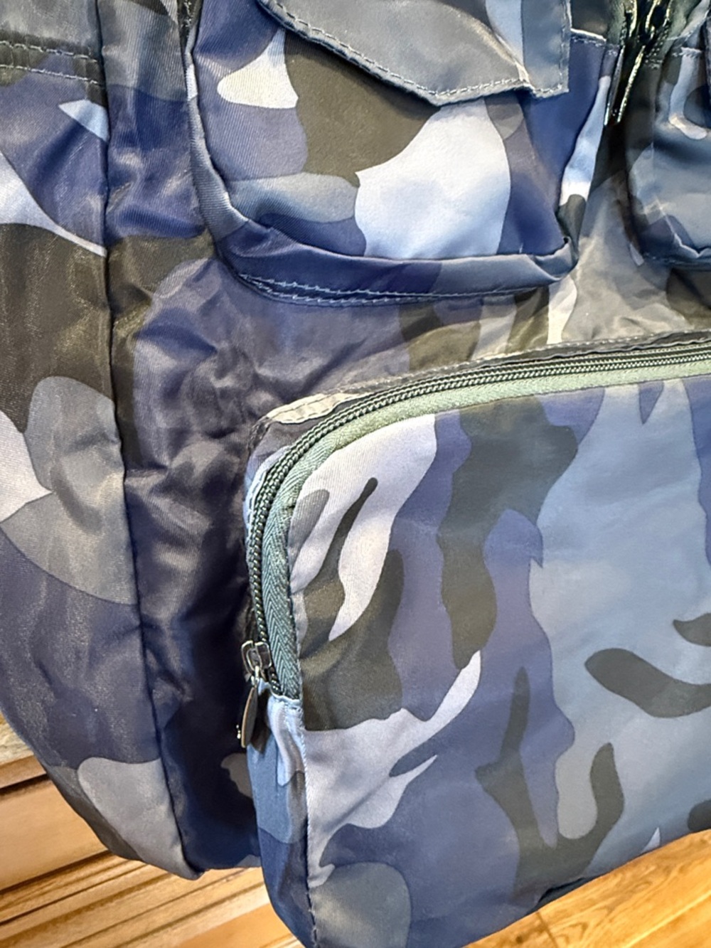Lug Puddle Jumper camo bag - Picture 4 of 7
